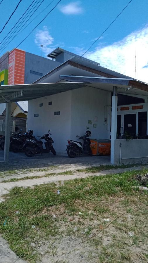 Belitung Backpacker Leilighet Tanjung Pandan Eksteriør bilde